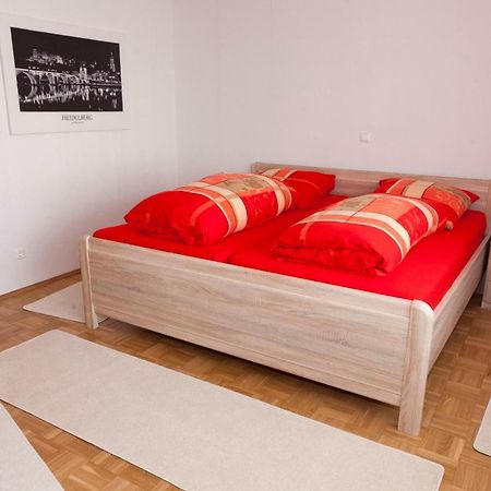 Ferienwohnung Kurrer Plankstadt ภายนอก รูปภาพ